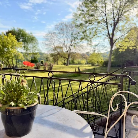 Mosana Guest house